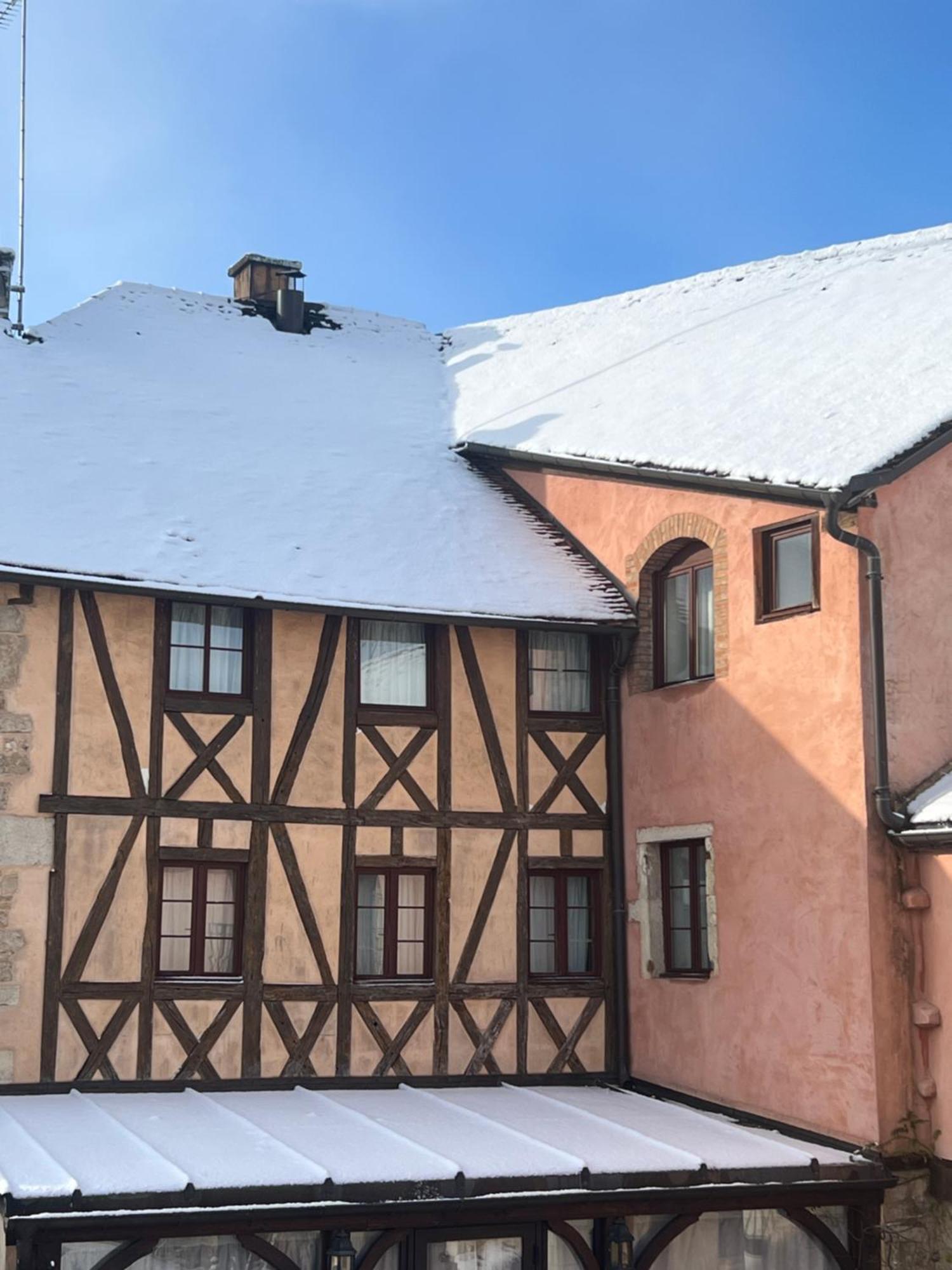 Auberge Du Renard'Eau Bèze Exterior foto